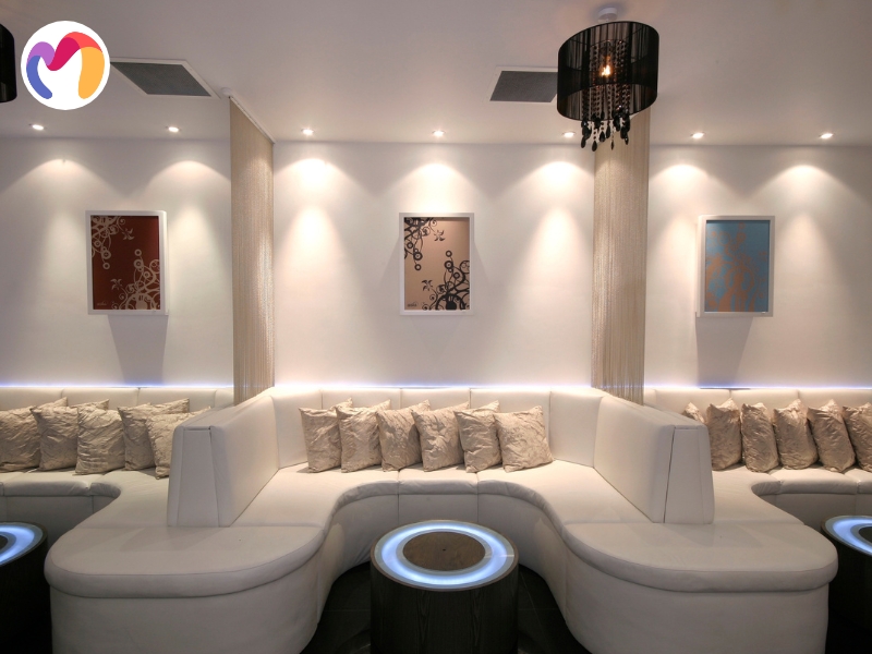 In 2025, hidden smart home technology makes interiors feel both modern and seamless