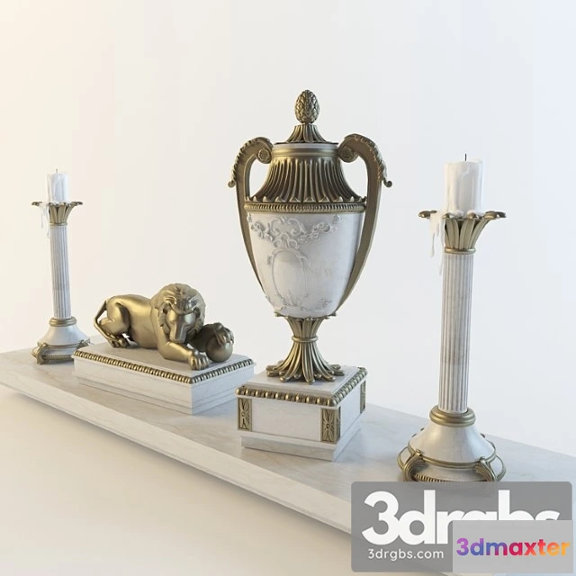 928106 - Antiques at the fireplace