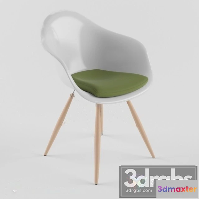 947190 - Eames Famous Chair